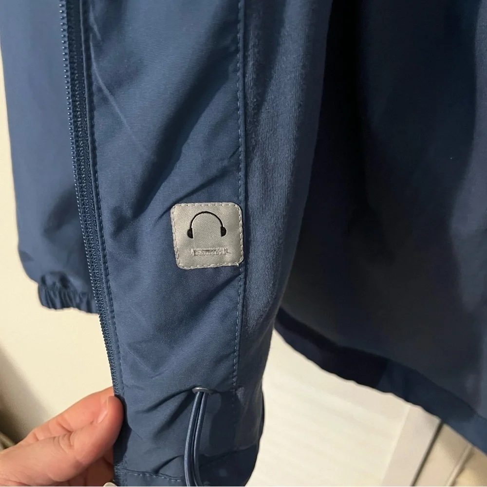 Nike Men’s Full Zip Large Blue Roll & Zippered Hood Workout Jacket - Picture 7 of 11